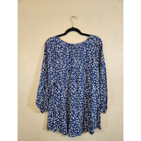 EVRI Women's Blue & White Leopard Heart Print 3/4 Sleeve Ruffle Blouse Size 1X‎ - Picture 3 of 7